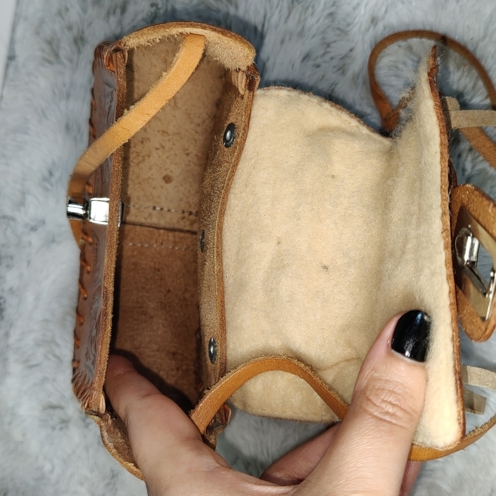Handmade Sheepskin Leather Brown  Horse Saddle Bag. - Picture 10 of 16